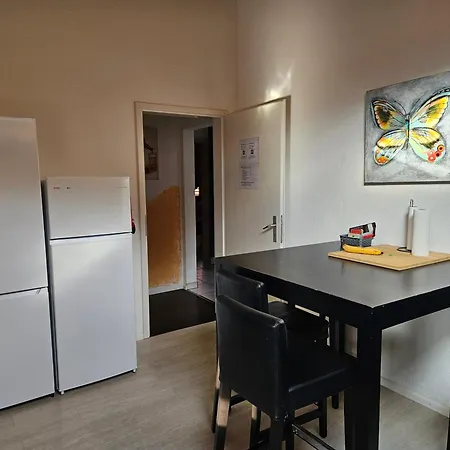 Apartamento Ganzes Obergeschoss In Privathaus Mit Dachterrasse *