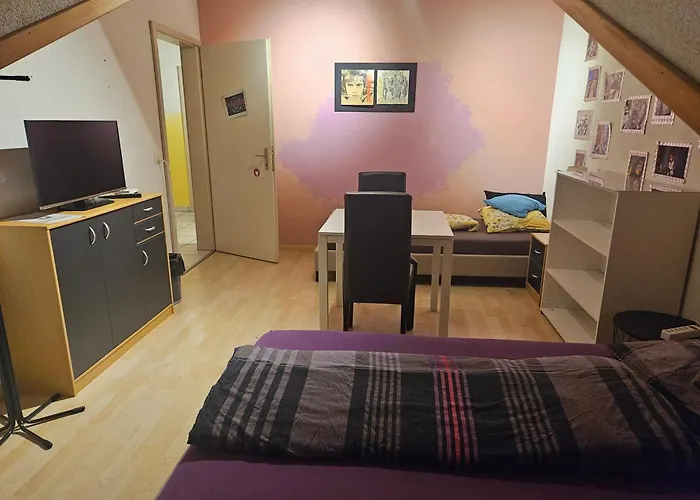 Ganzes Obergeschoss In Privathaus Mit Dachterrasse Apartamento